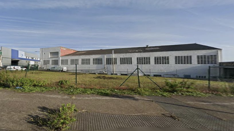 Terreno en venta en calle Alfredo Liñero Rivero