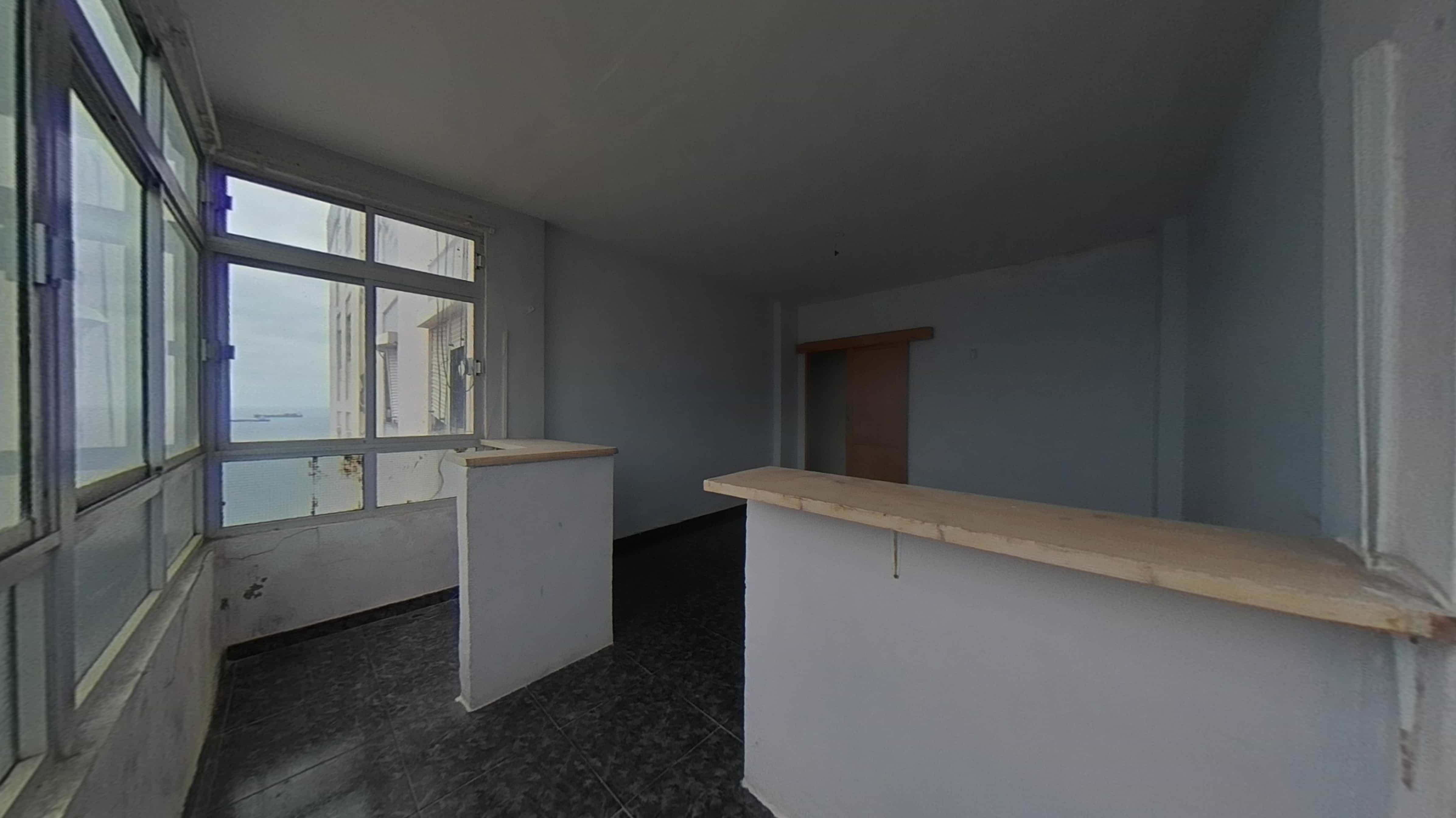 Flat for sale in calle Maria Amador