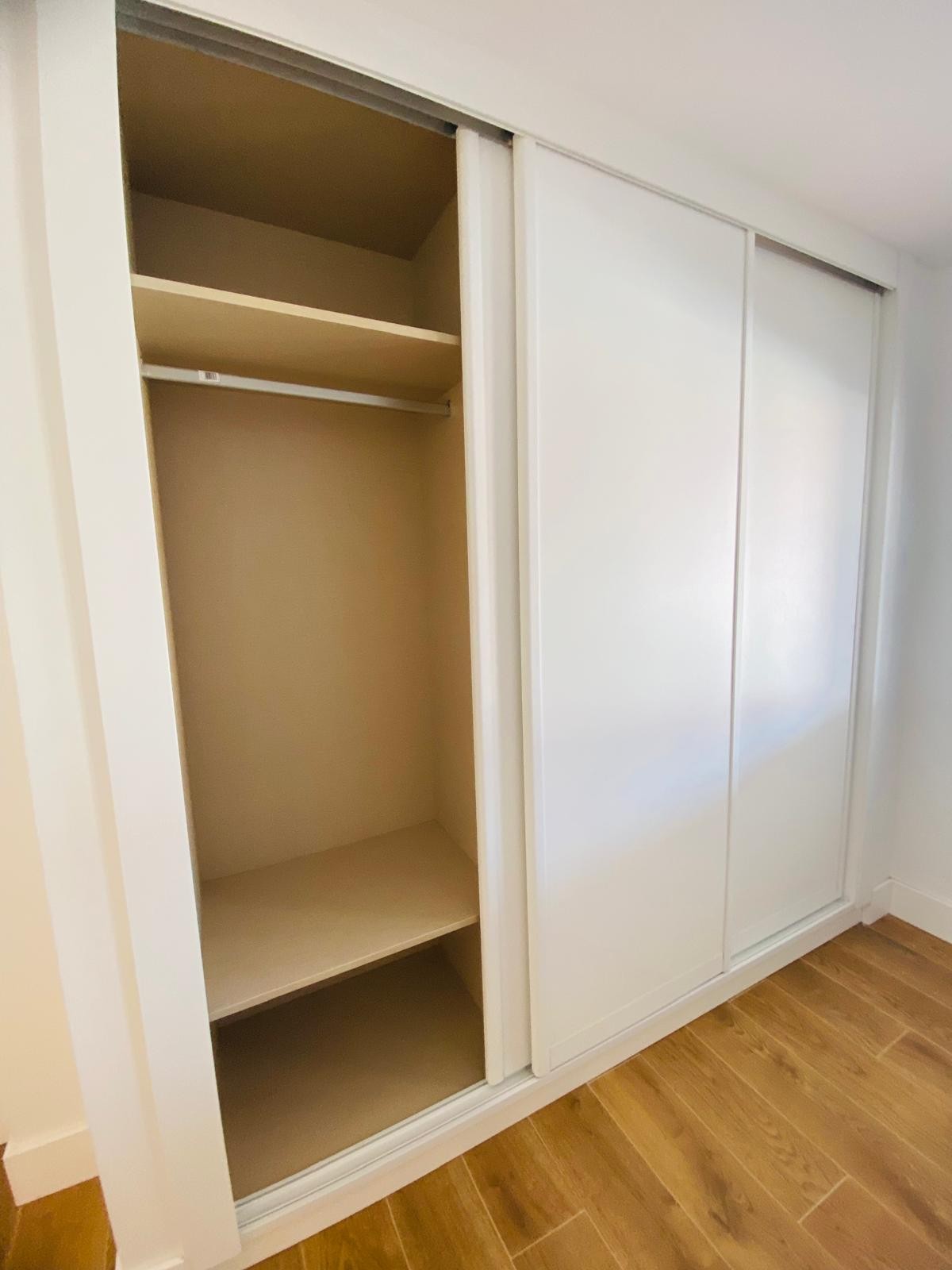 Flat for sale in calle Alcaudon