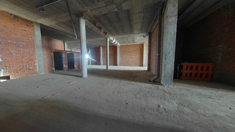 Locaux commerciaux à vendre à calle Valencia