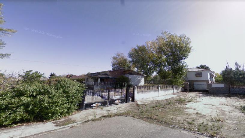 Chalet adosado en venta en calle Rio Zancara