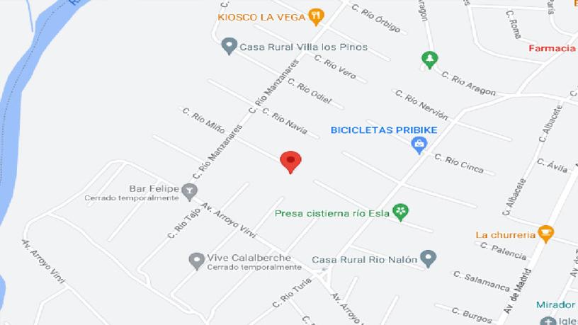 Chalet adosado en venta en calle Rio Zancara