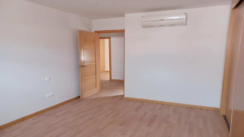 Garage for sale in calle Arenal