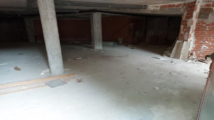 Garage for sale in calle Arenal