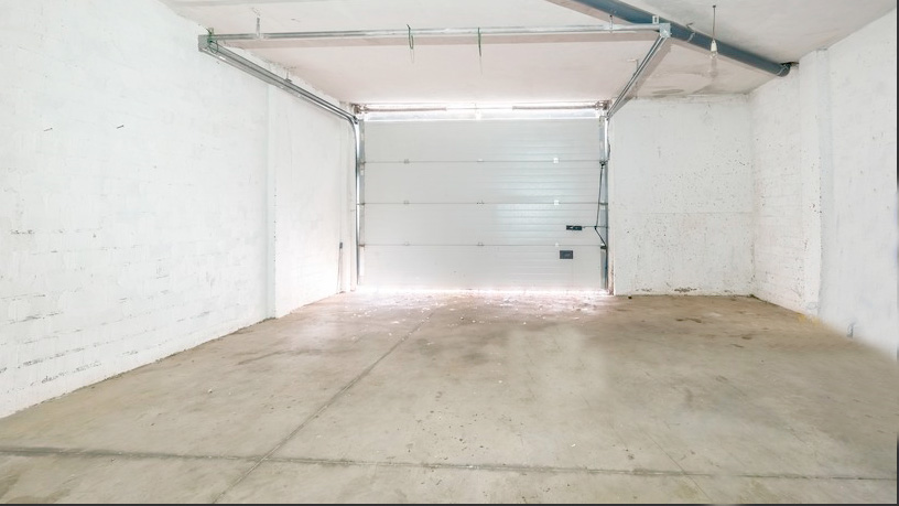 Chalet adosado en venta en calle Quintana
