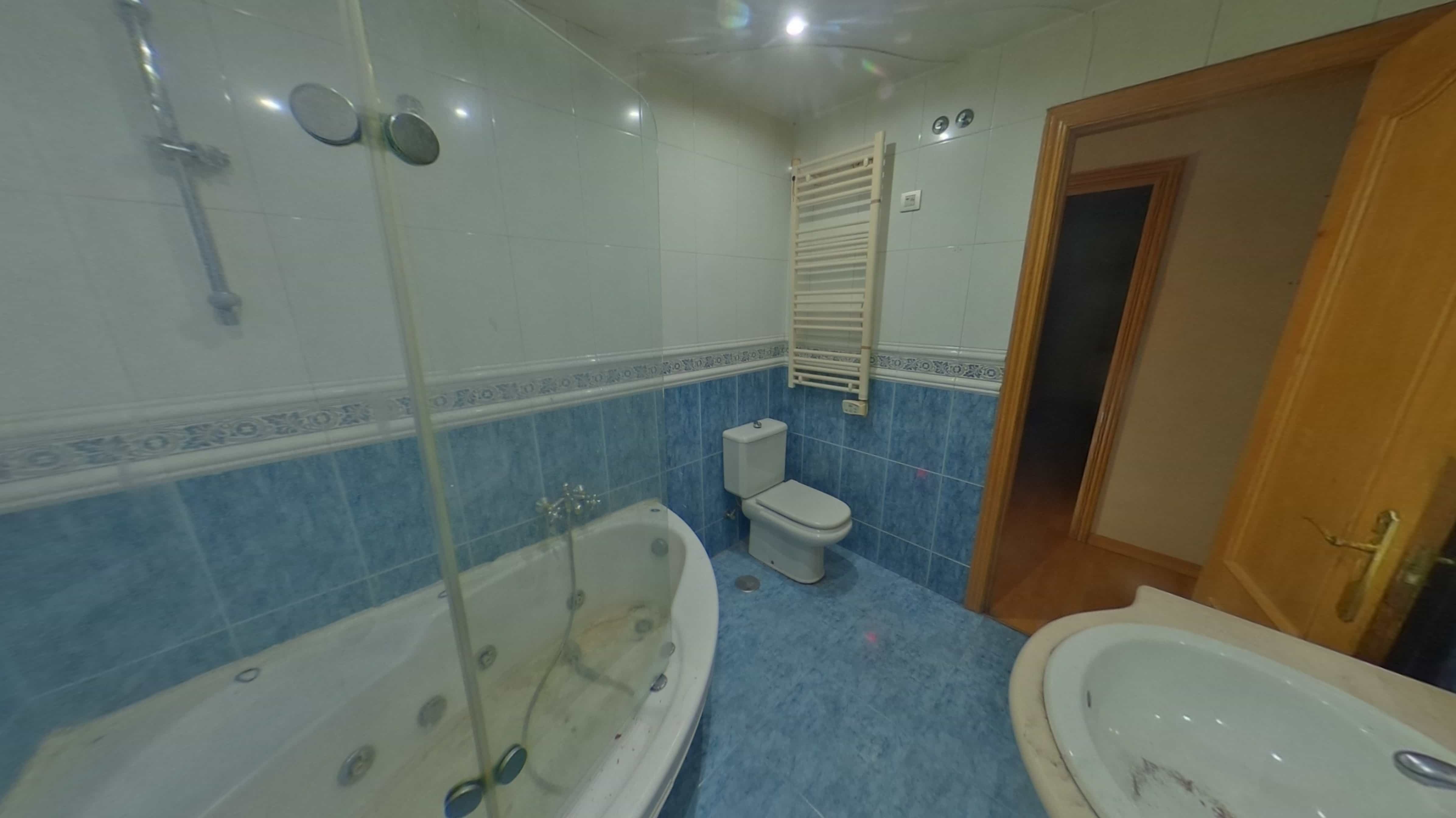 House for sale in ctra Asturias
