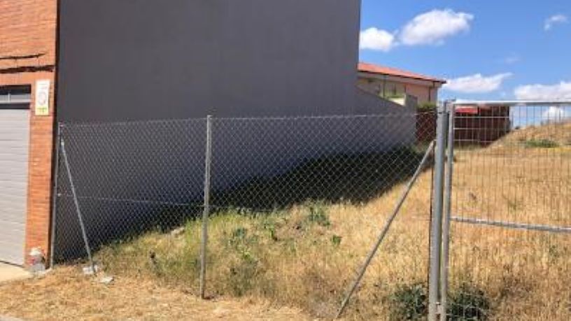 Terreno en venta en calle Gongora-gerardo Diego