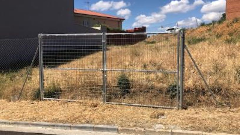 Terreno en venta en calle Gongora-gerardo Diego