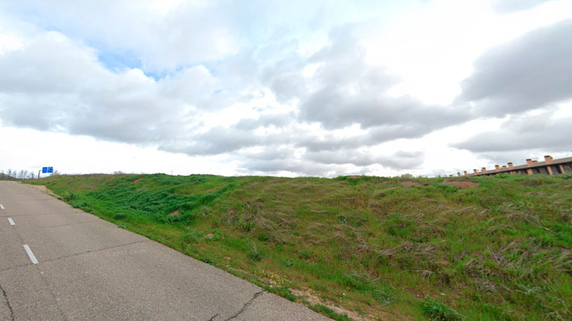 Terreno urbanizable en venta en lugar La Vega