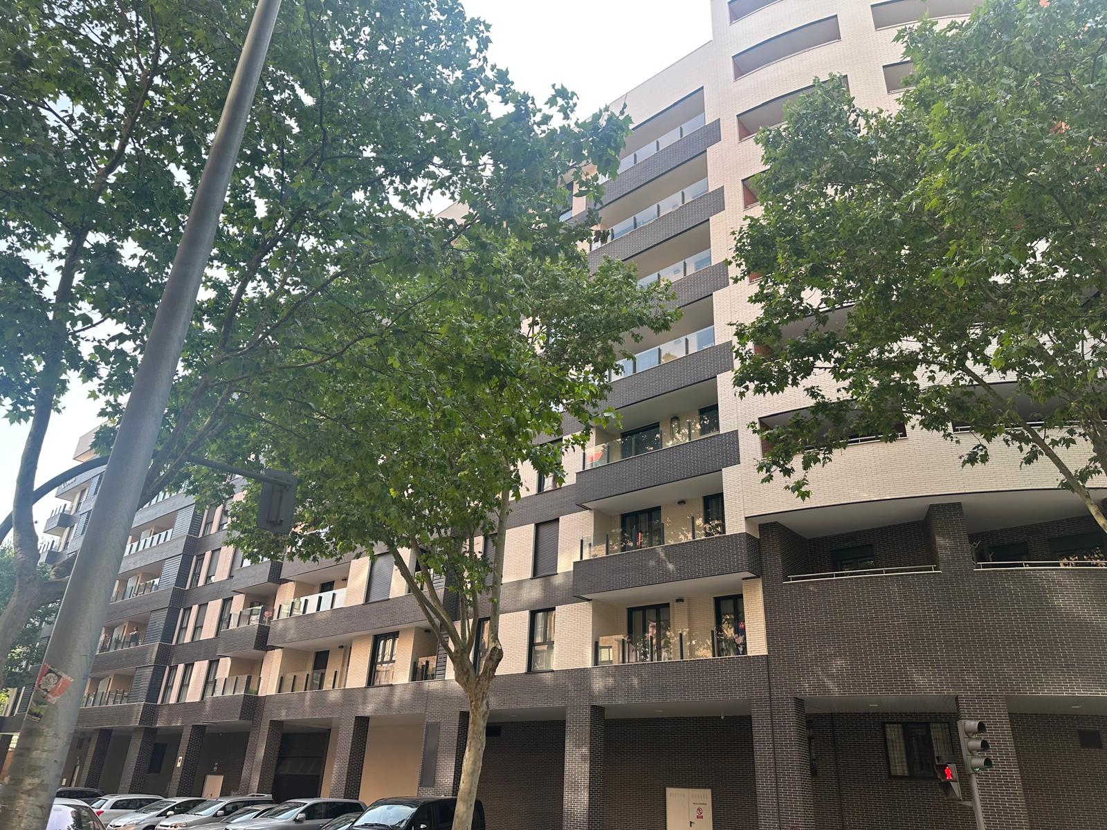 Locaux commerciaux à vendre à calle Eusebio Gonzalez Suarez