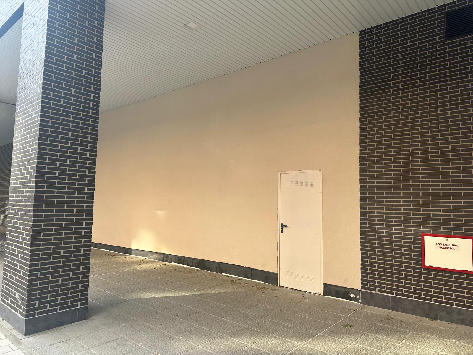 Locaux commerciaux à vendre à calle Eusebio Gonzalez Suarez