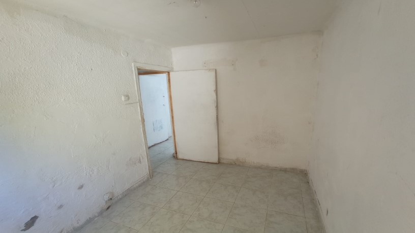 Piso en venta en calle Simancas del Grupo San Roque 25-27