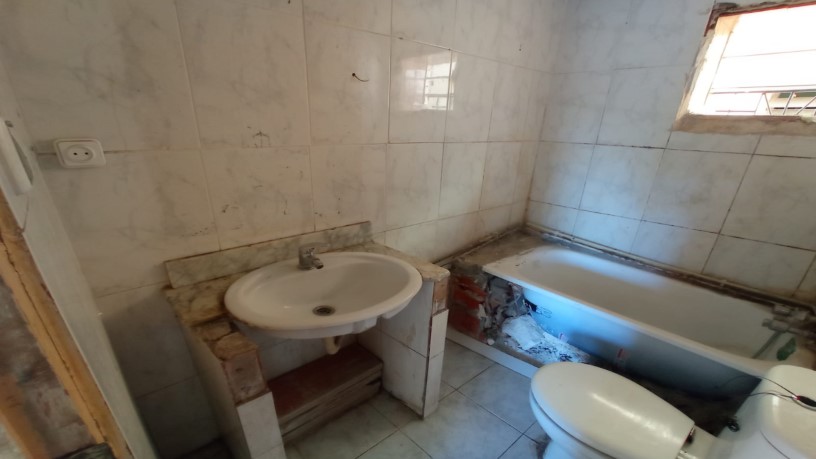 Piso en venta en calle Simancas del Grupo San Roque 25-27