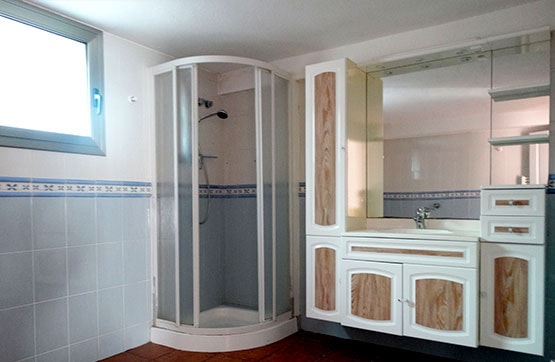 Casa en venta en calle Angles
