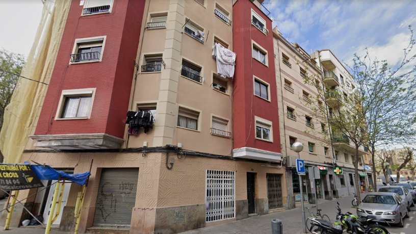 Piso en calle Garrofers, Hospitalet de Llobregat (l), Barcelona