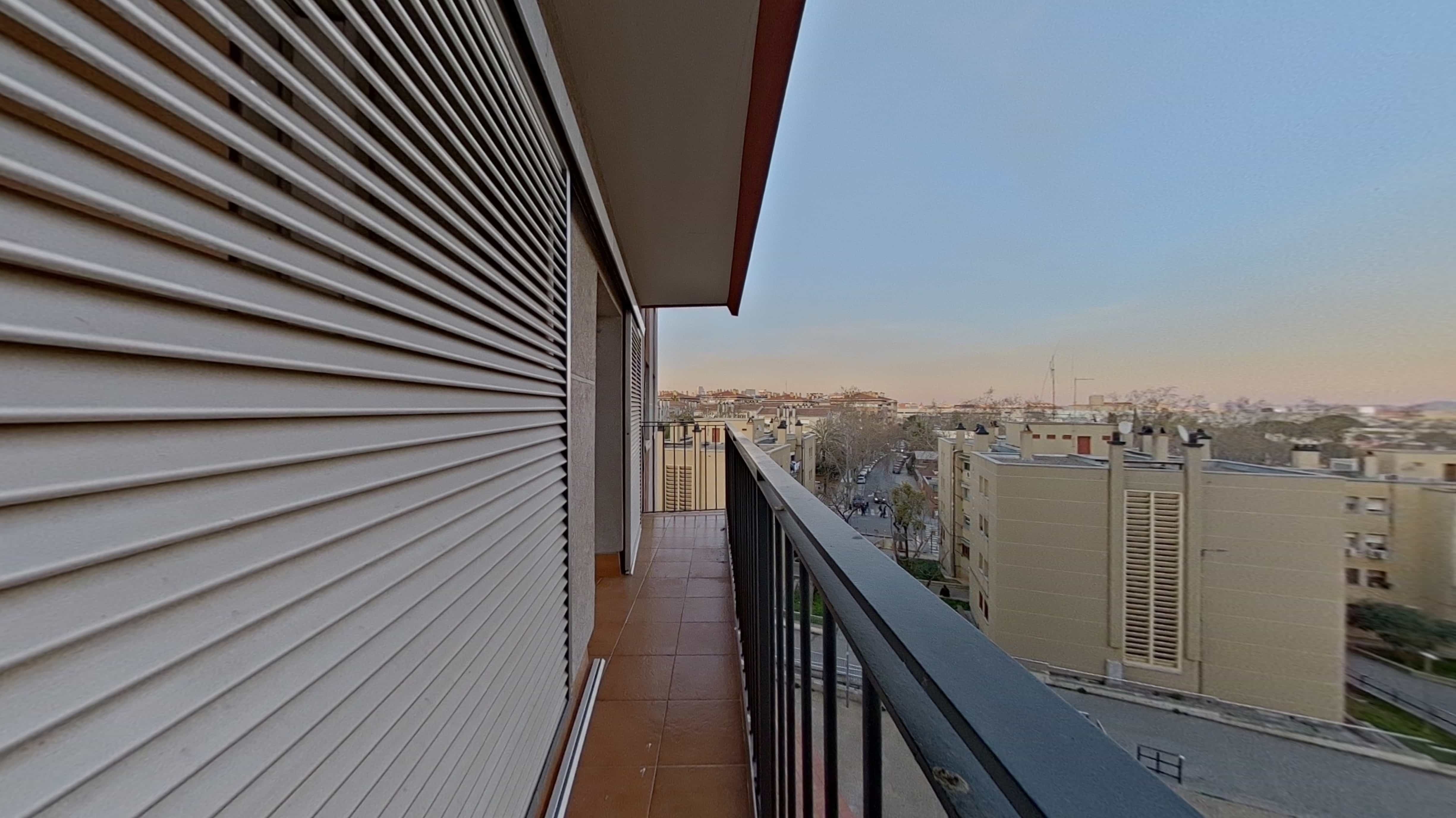 Piso en venta en plaza Dels Merinals