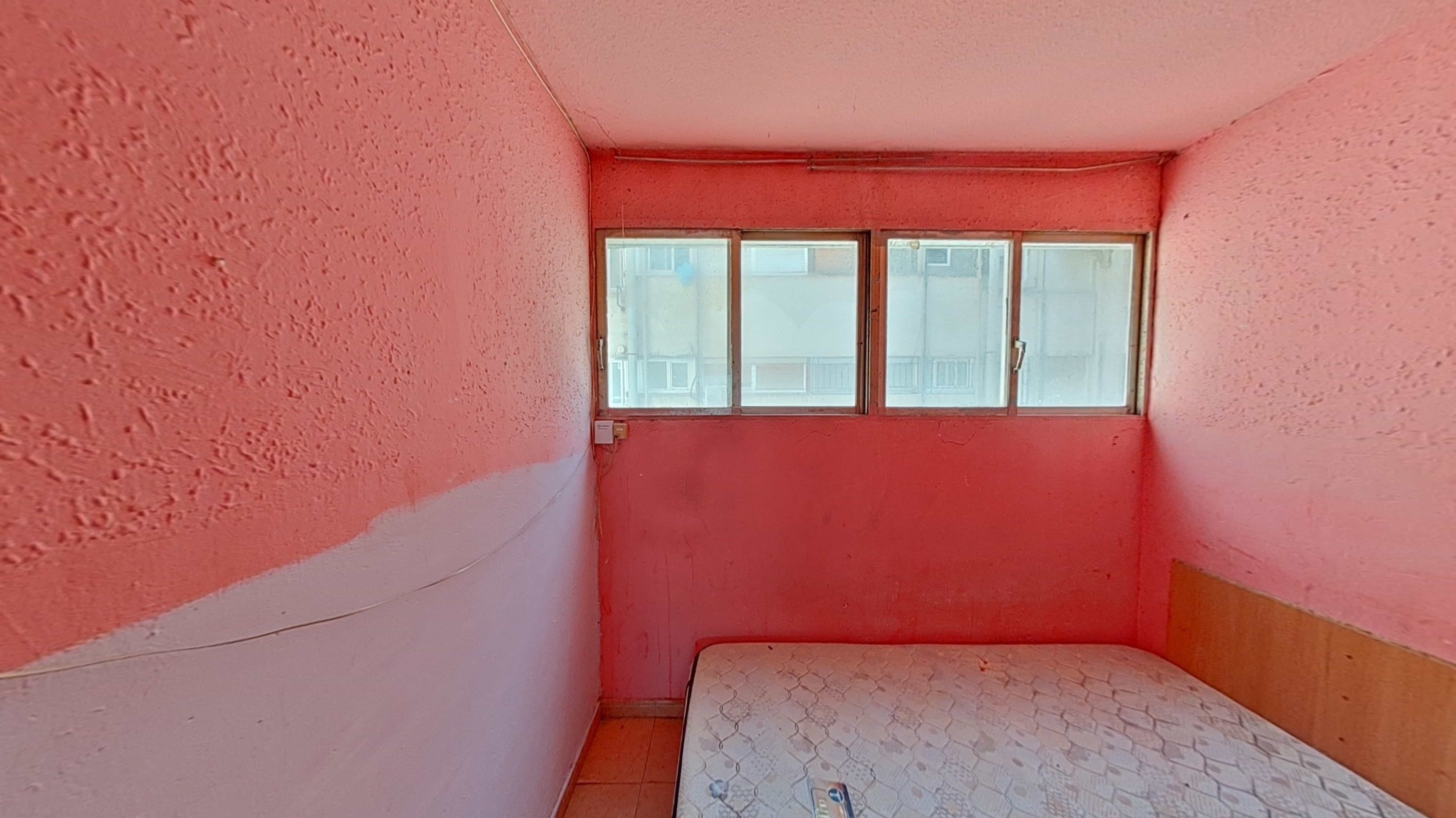 Flat for sale in calle Llevant