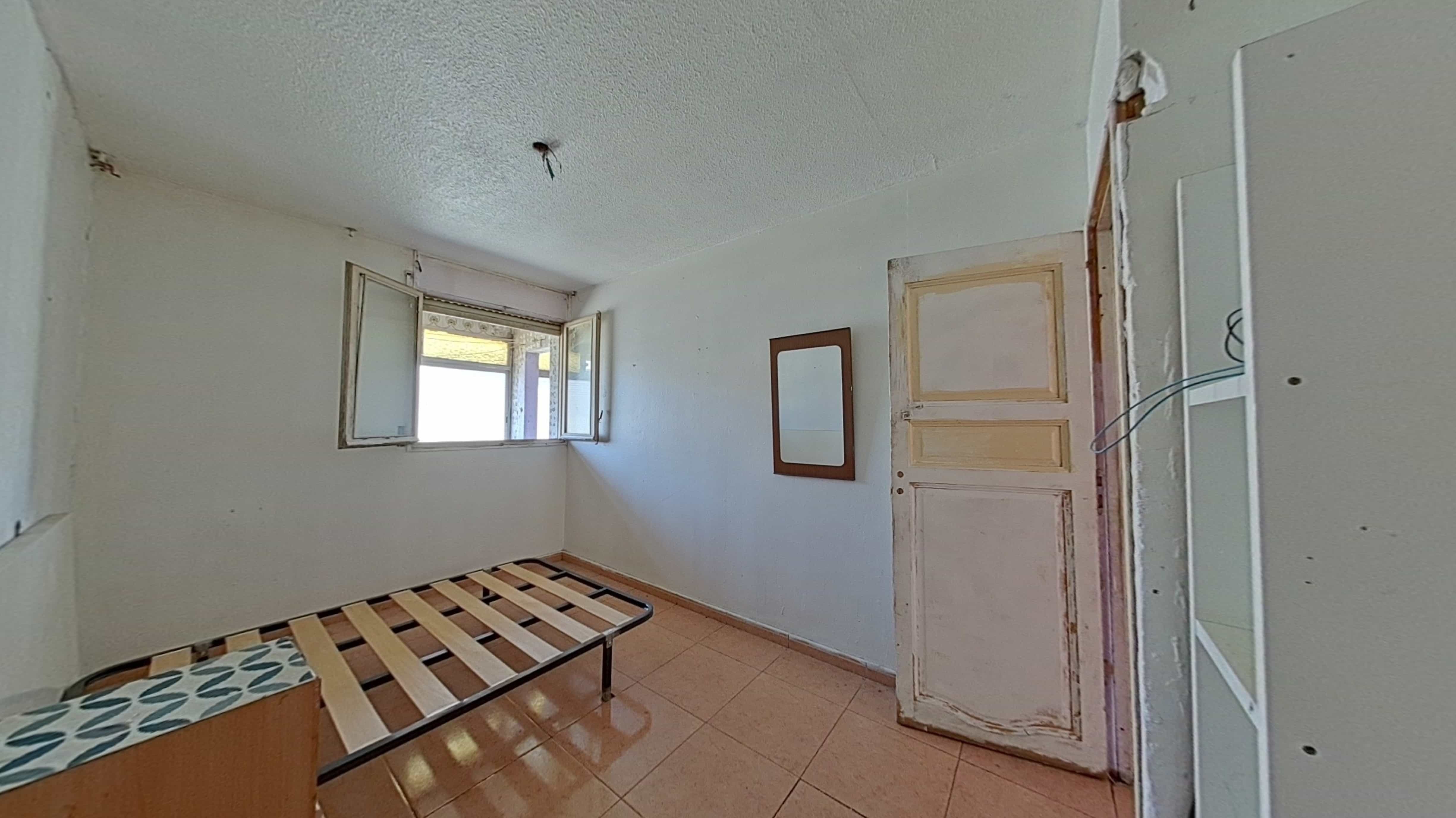 Flat for sale in calle Llevant