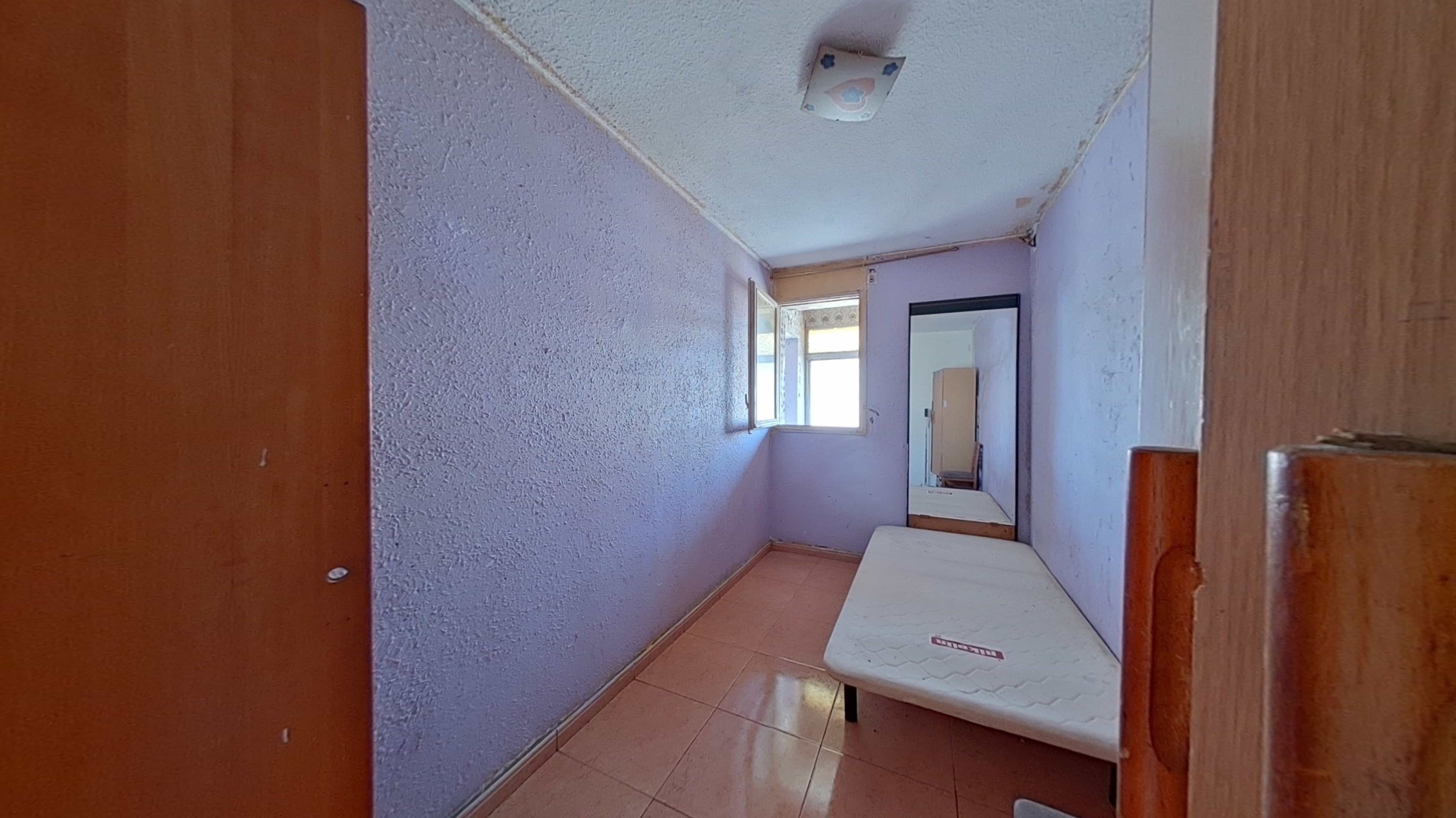 Flat for sale in calle Llevant