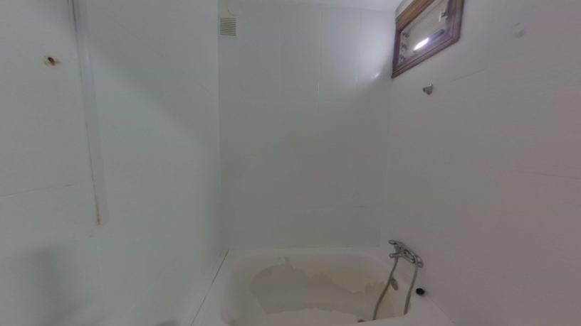 Flat for sale in calle Garrotxa
