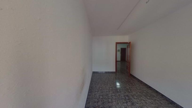 Flat for sale in calle Garrotxa