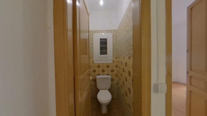Flat for sale in calle Rafael Capdevila