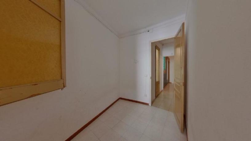 Flat for sale in calle Rafael Capdevila