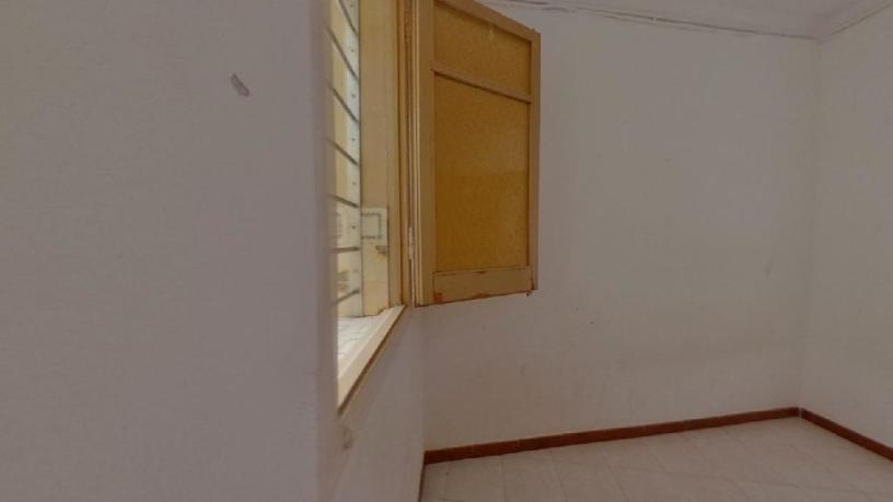 Flat for sale in calle Rafael Capdevila