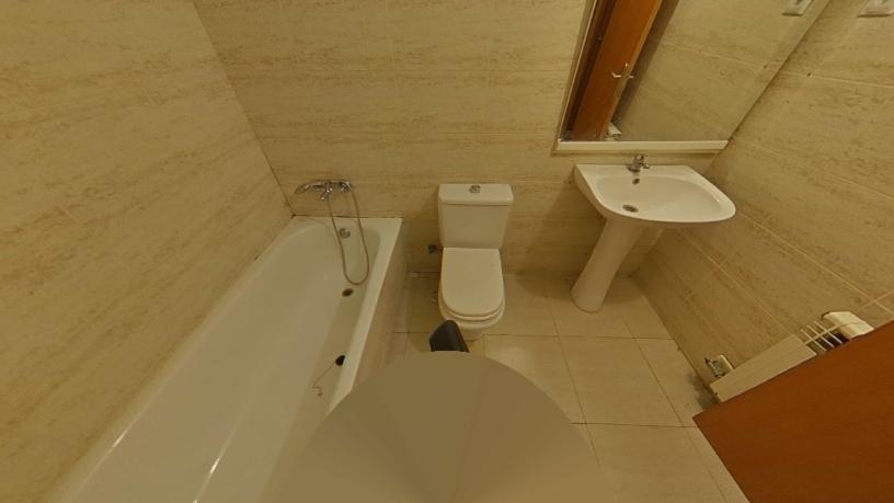 Chalet adosado en venta en calle Jordi Rubio I Balaguer de