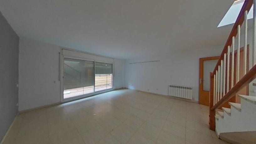 Chalet adosado en venta en calle Jordi Rubio I Balaguer de