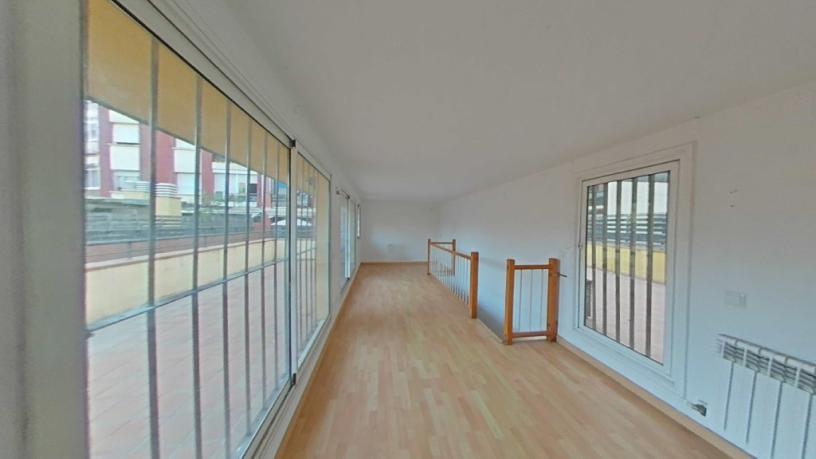 Chalet adosado en venta en calle Jordi Rubio I Balaguer de