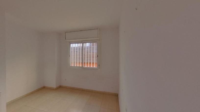 Chalet adosado en venta en calle Jordi Rubio I Balaguer de