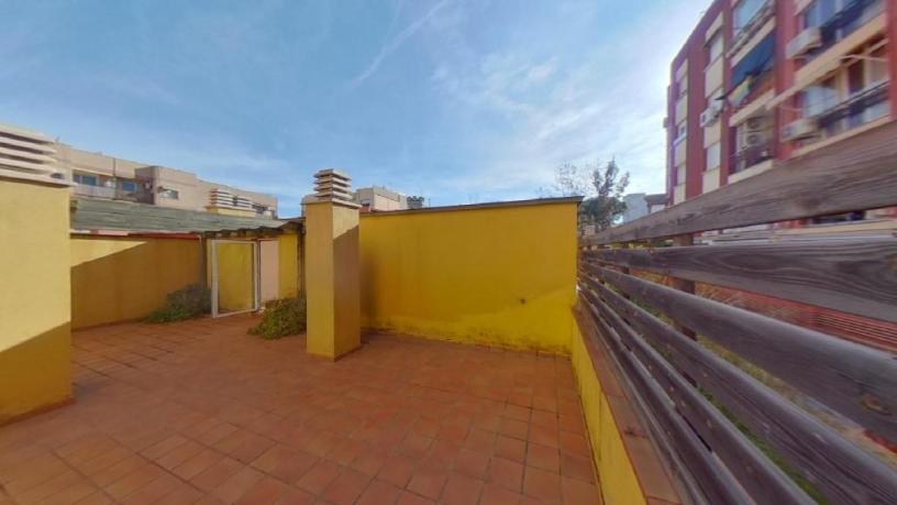 Chalet adosado en venta en calle Jordi Rubio I Balaguer de