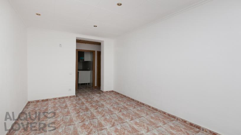 Flat for sale in calle Garrofers