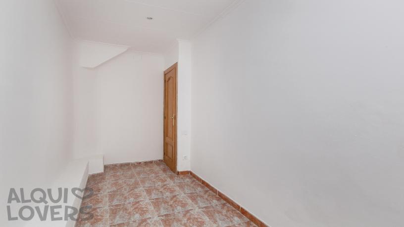 Flat for sale in calle Garrofers