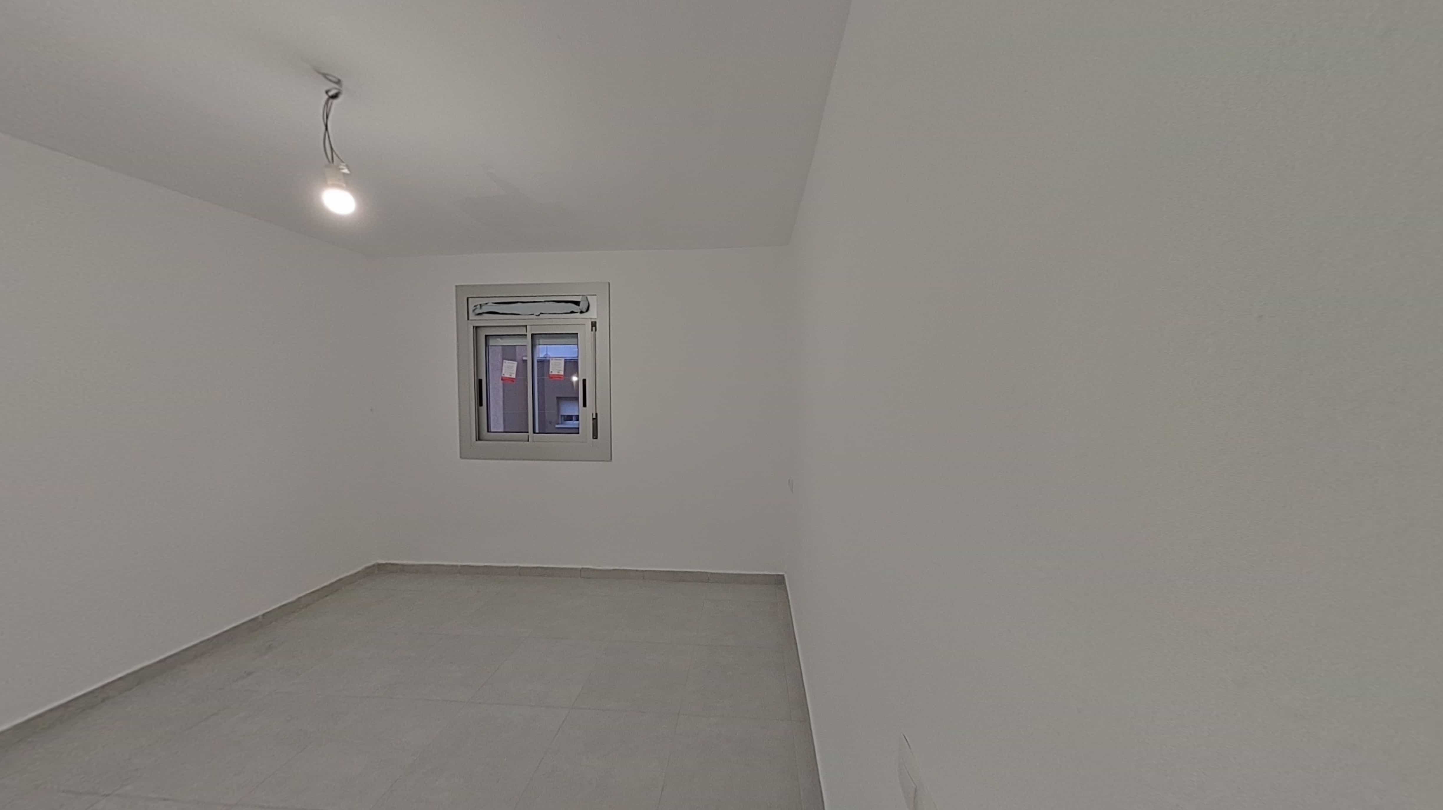 Flat for sale in calle Cova Simanya