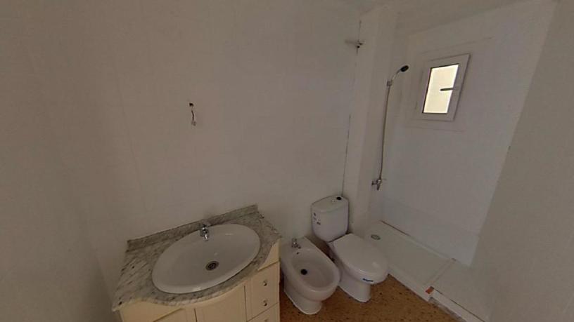 Flat for sale in rbla Nova