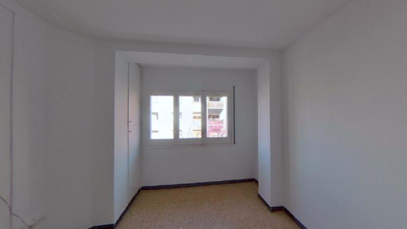 Flat for sale in rbla Nova
