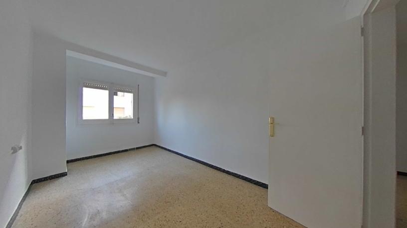 Flat for sale in rbla Nova