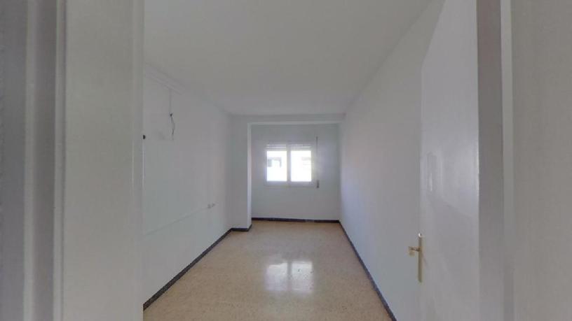 Flat for sale in rbla Nova