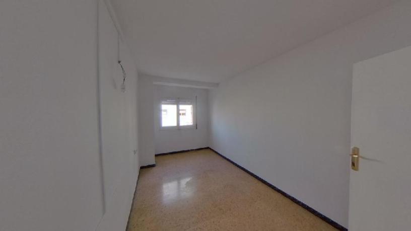 Flat for sale in rbla Nova