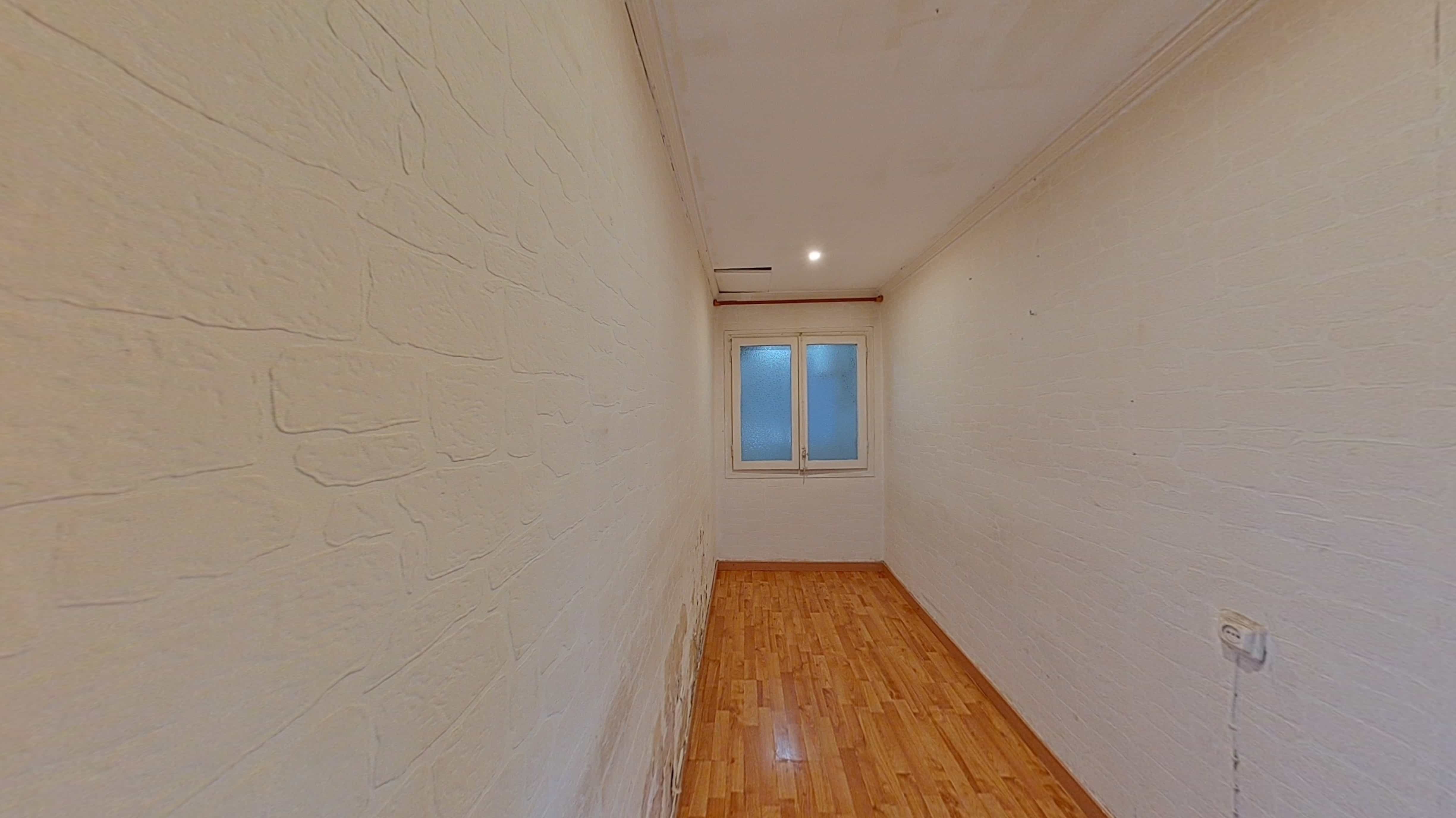 Flat for sale in rbla Sant Jordi