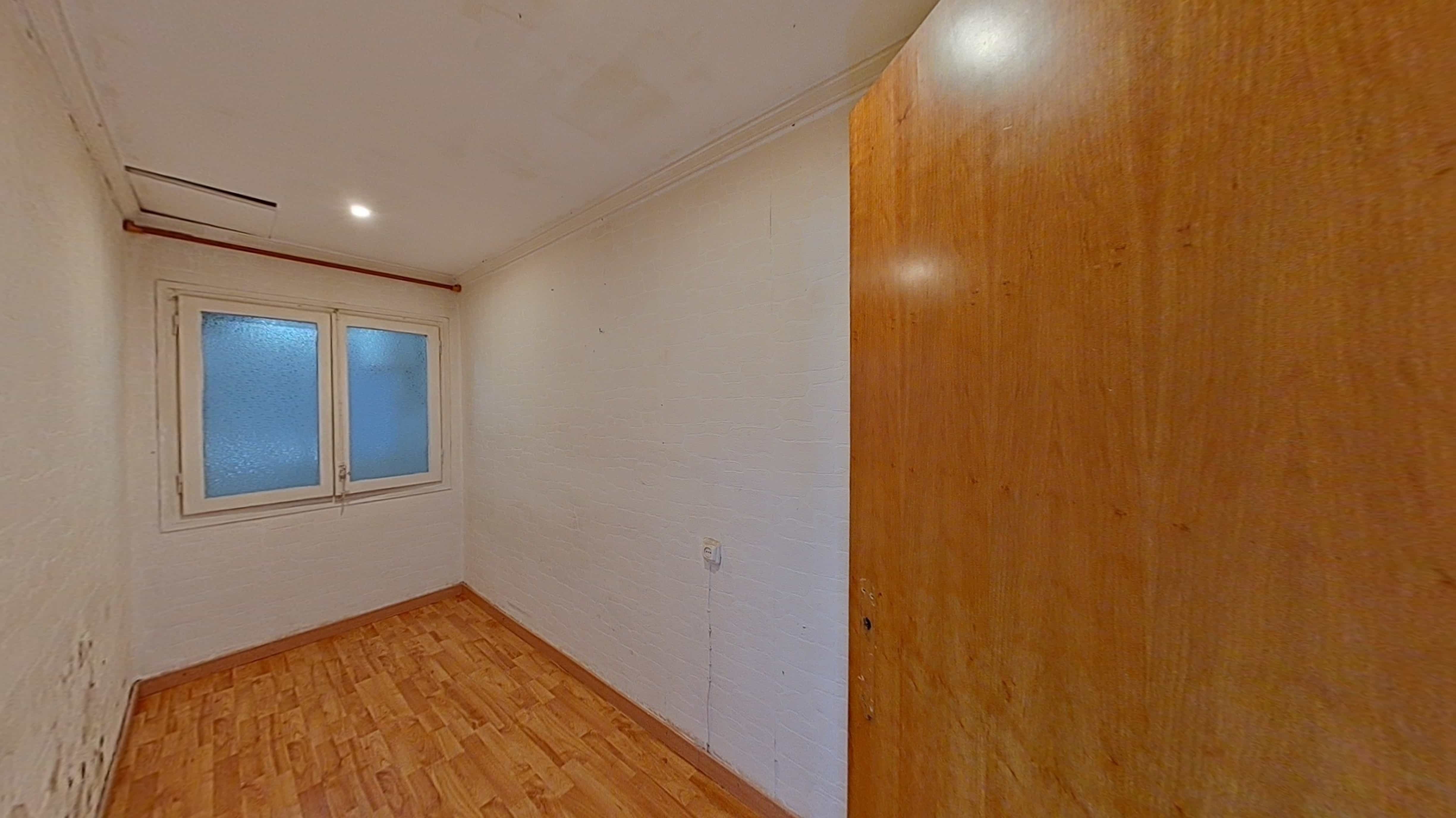 Flat for sale in rbla Sant Jordi