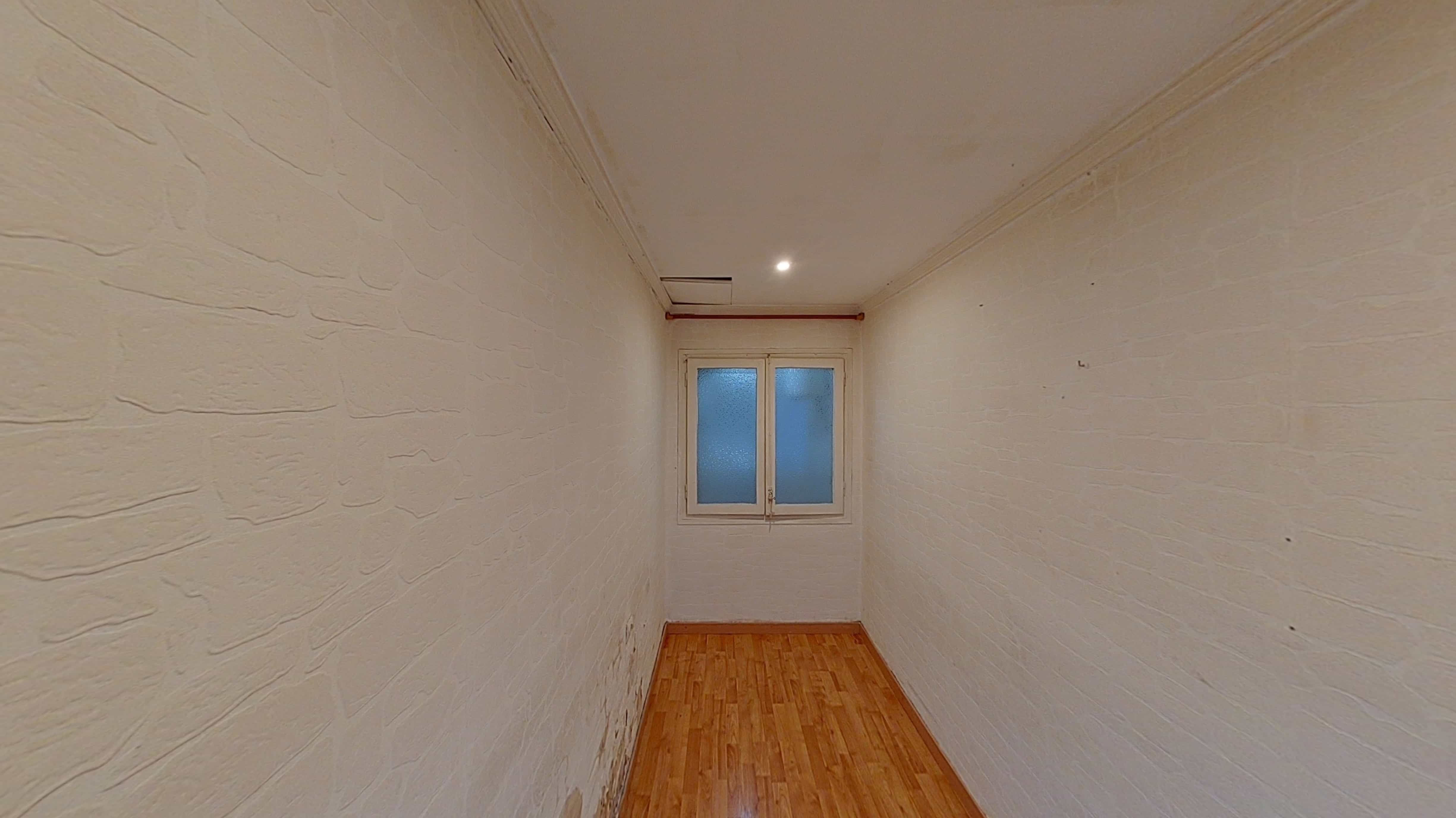 Flat for sale in rbla Sant Jordi