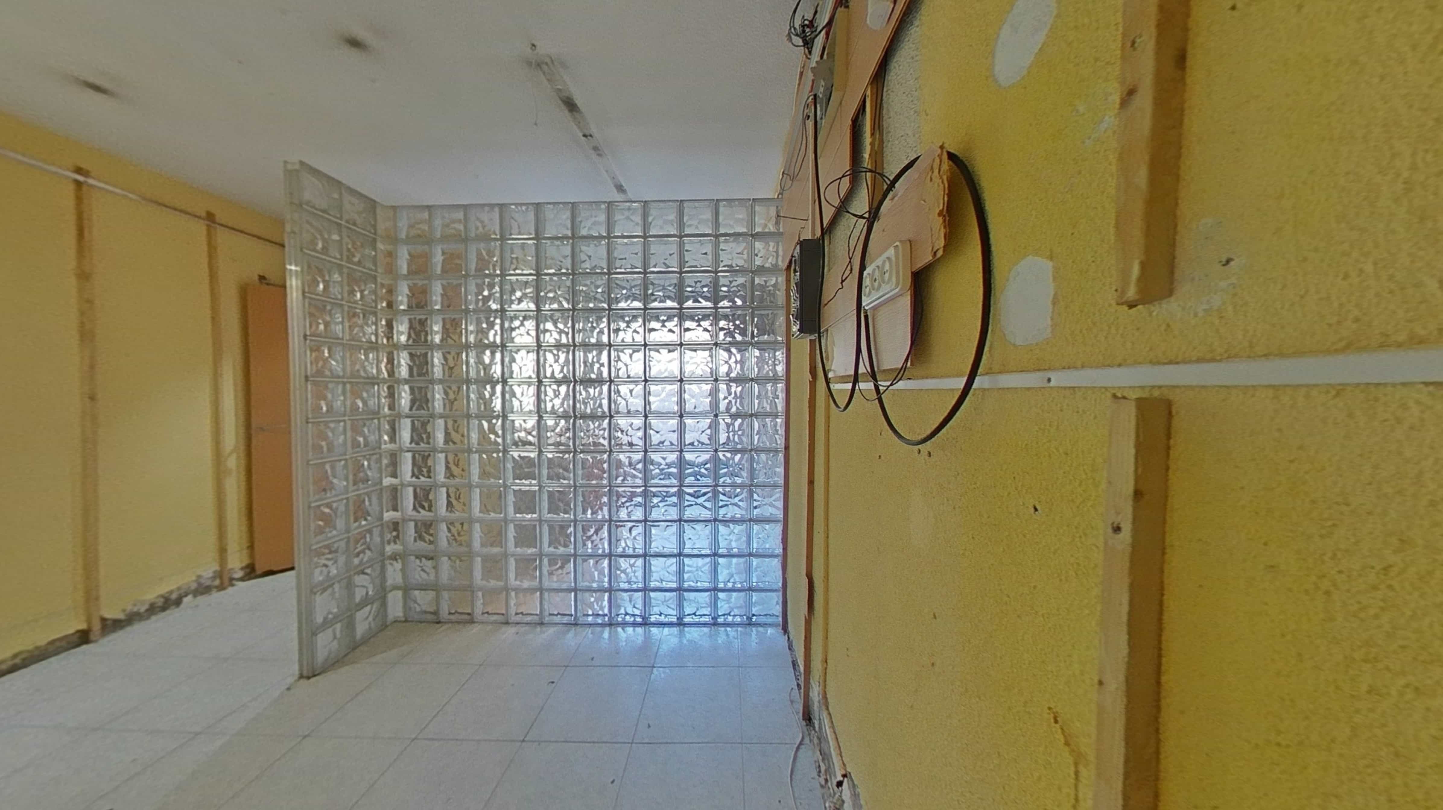 Office for sale in avda America