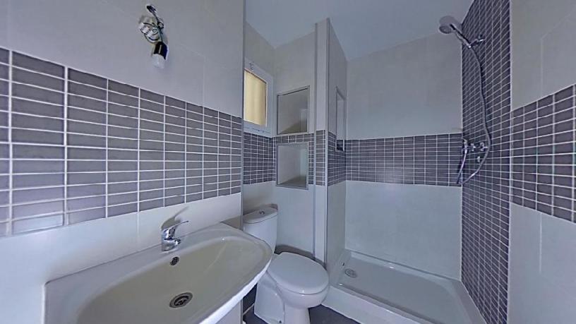 Flat for sale in calle Rafael de Campalans