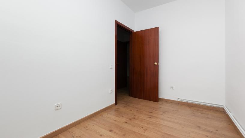 Flat for sale in calle Rafael de Campalans