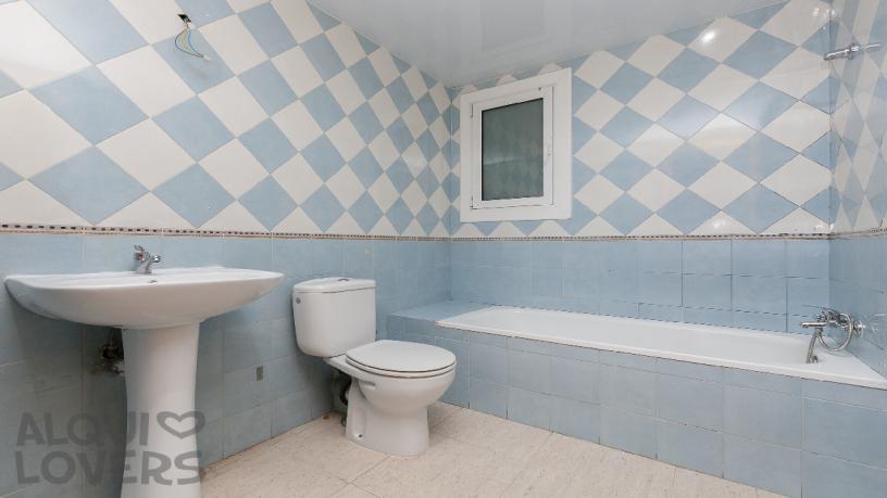 Piso en venta en calle Montserrat