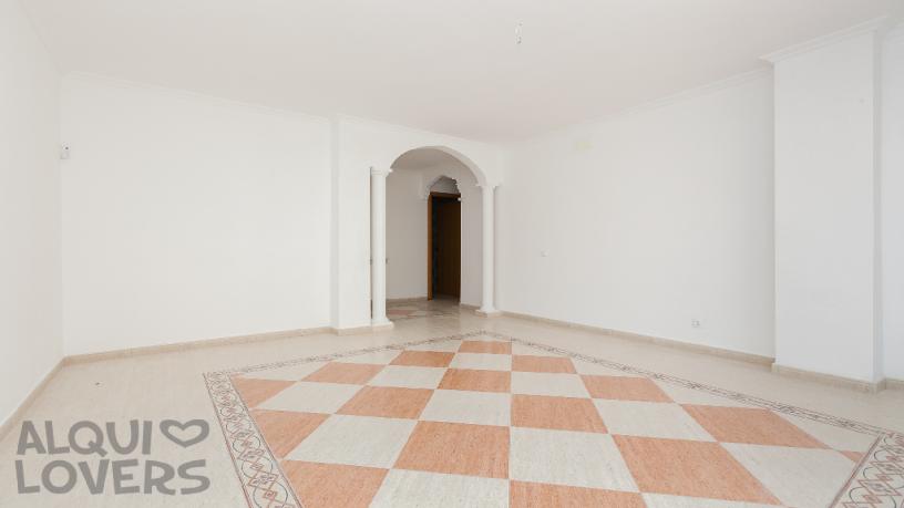 Piso en venta en calle Montserrat