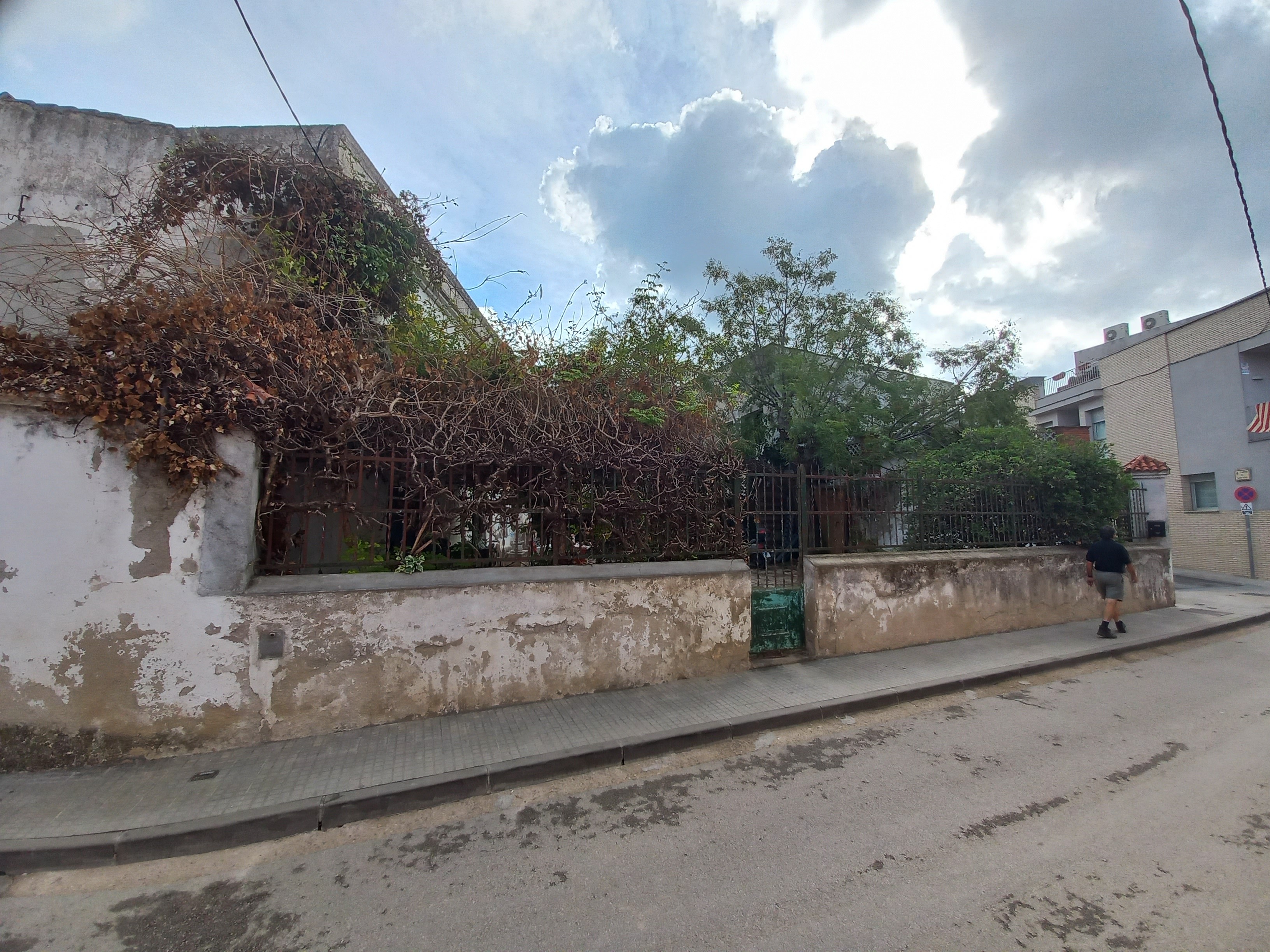 Chalet adosado en calle Sant Pere, Olèrdola, Barcelona